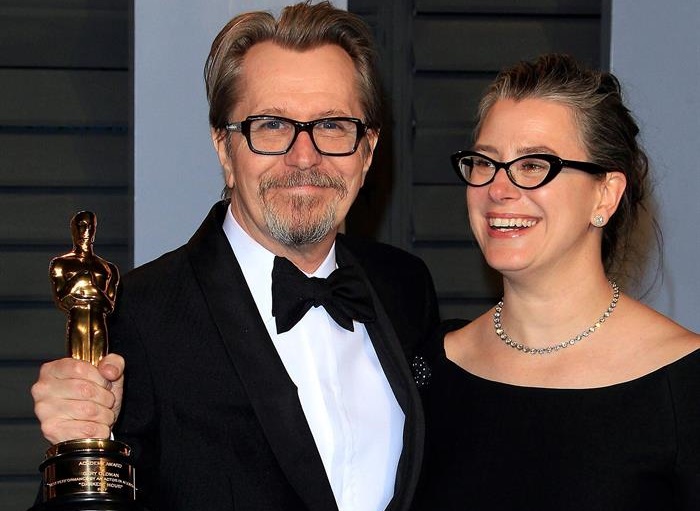 Hijo de Gary Oldman niega que su padre fuera un maltratador