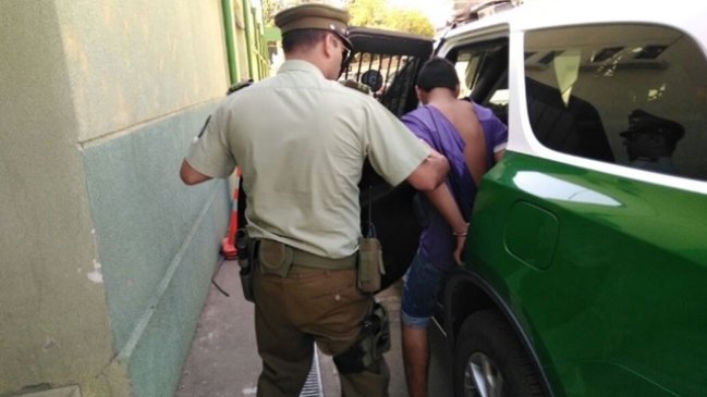 O'Higgins: Detienen a menor que baleó a un hombre tras robar especies desde su auto