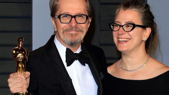 Hijo de Gary Oldman niega que su padre fuera un maltratador