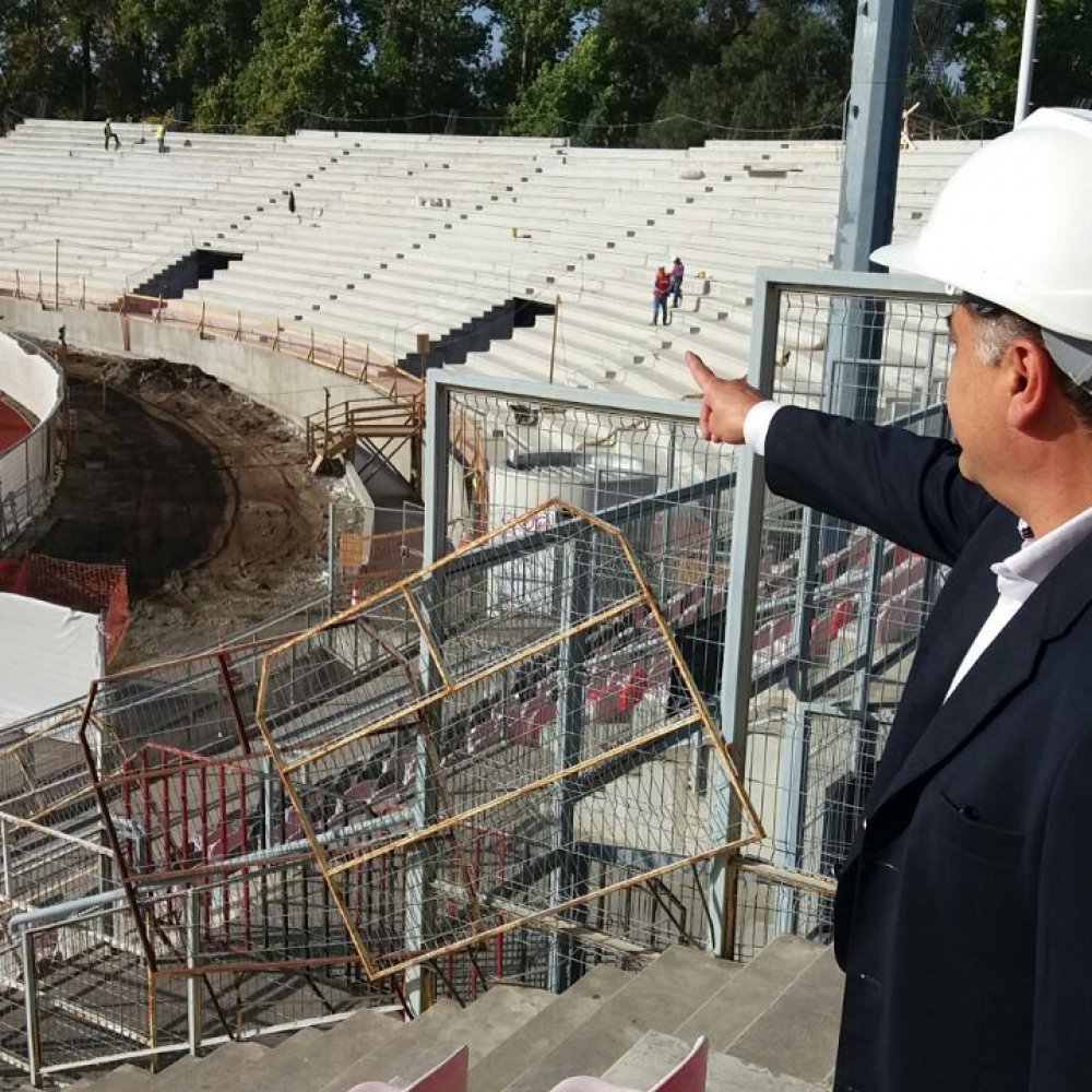 Adelantan entrega de obras de la ampliación del Estadio Fiscal de Talca
