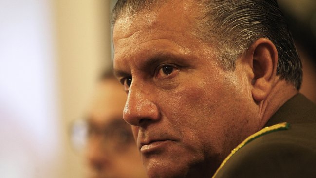 Parlamentarios de Los Ríos valoran renuncia del general Villalobos