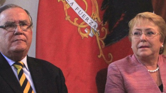 Acusan que el ministro Jaime Campos 