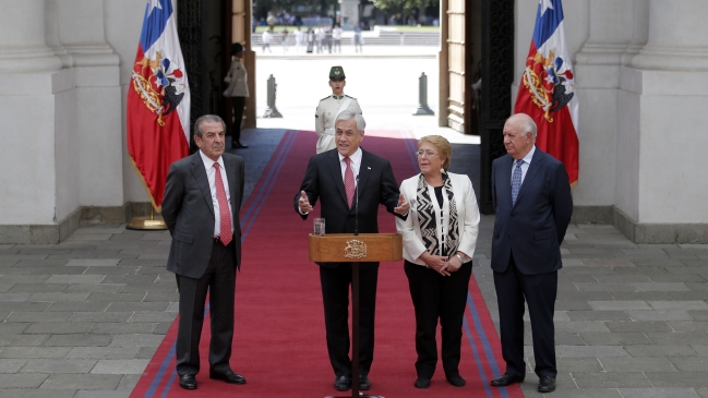 Sebastián Piñera se reunió con los ex Presidentes por La Haya