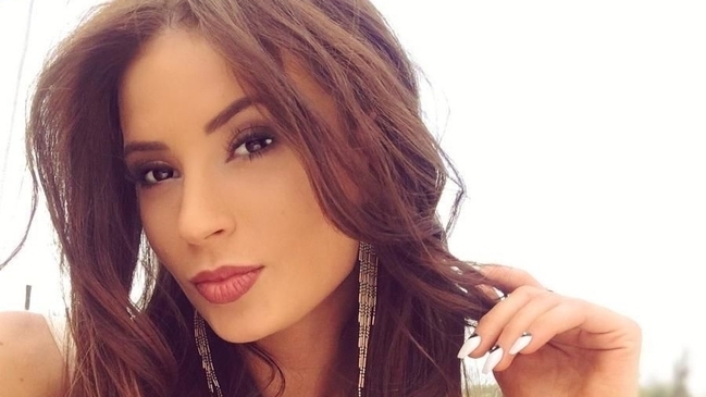 Julia Fernández acusó hostigamientos de periodista por Ignacio Lastra