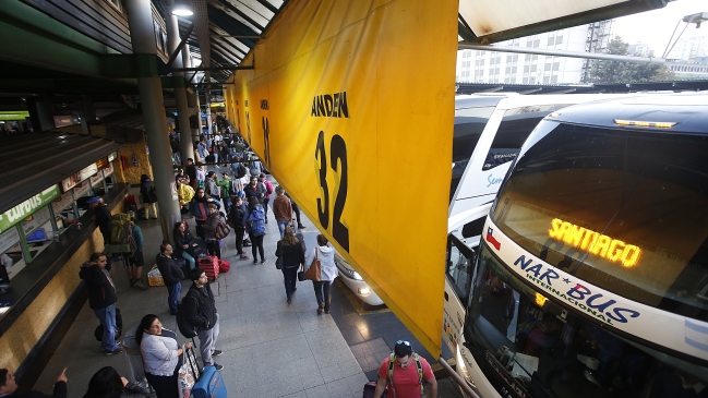 Revisa el estado del tránsito, el Metro y Transantiago