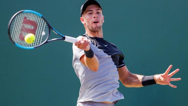 Coric derribó en en un extenso duelo a Mayer y avanzó a la tercera ronda en Miami