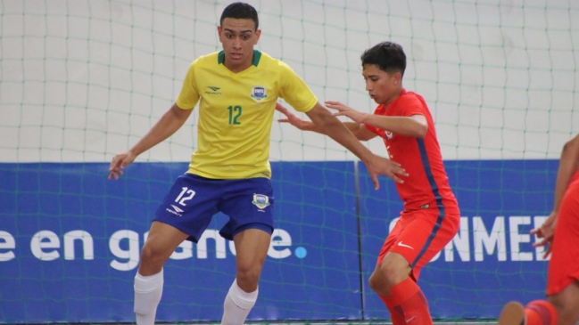  Chile sufrió aplastante derrota en Sudamericano de fútbol sala  