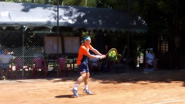 Juan Carlos Sáez logró cómodo triunfo en primera ronda del F12 de Túnez