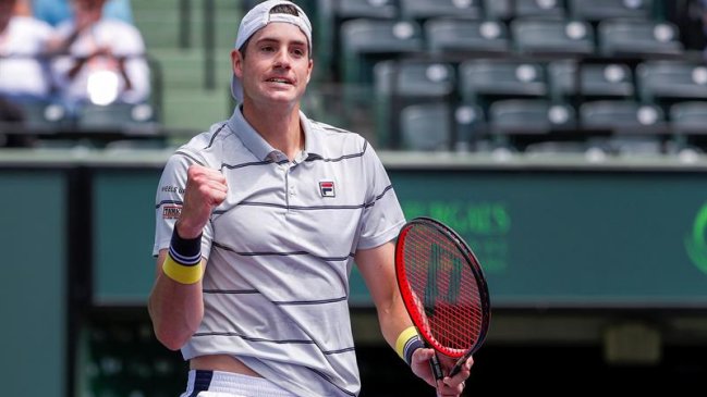 Isner barrió con Chung y alcanzó por segunda vez en su carrera las semifinales de Miami