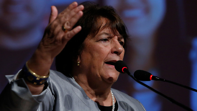 Ex ministra Delpiano lamentó decisión del TC sobre lucro y descartó reposición de artículo