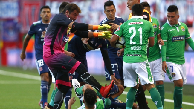 Nicolás Peric invitó a pelear a un hincha de Audax Italiano tras perder en La Florida