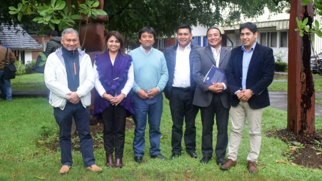 Alcaldes mapuche impulsarán programa para revitalizar el mapudungún en sus comunas