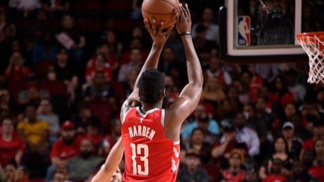 Houston Rockets ganó en un duelo de líderes ante Portland Trail Blazers