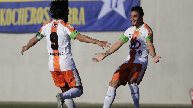 Cobresal se mantuvo líder en la Primera B con sólido triunfo ante Coquimbo