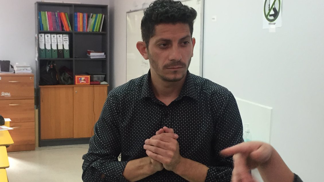 Jorge Carvajal: El educador sordo que es un ejemplo de la Ley de Inclusión en Copiapó