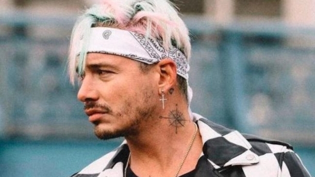 J Balvin tuvo que pedir disculpas tras comentario contra Rihanna