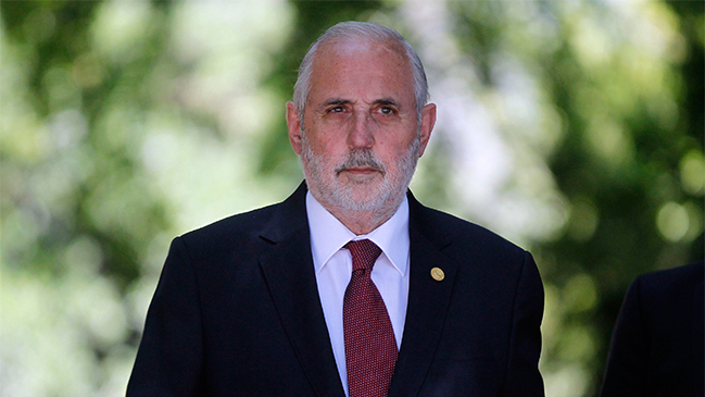 Fiscalía pedirá a Contraloría antecedentes por sueldos de las FFAA en las mutualidades