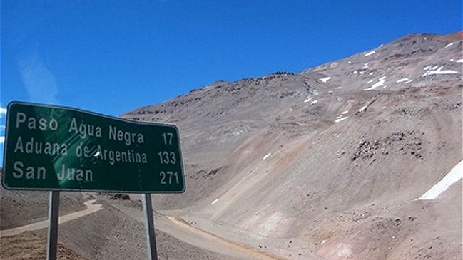 Cerraron paso internacional de Aguas Negras hasta diciembre