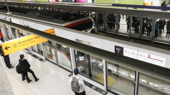 No sólo en Providencia: En Pedro Aguirre Cerda también denuncian vibraciones por Línea 6