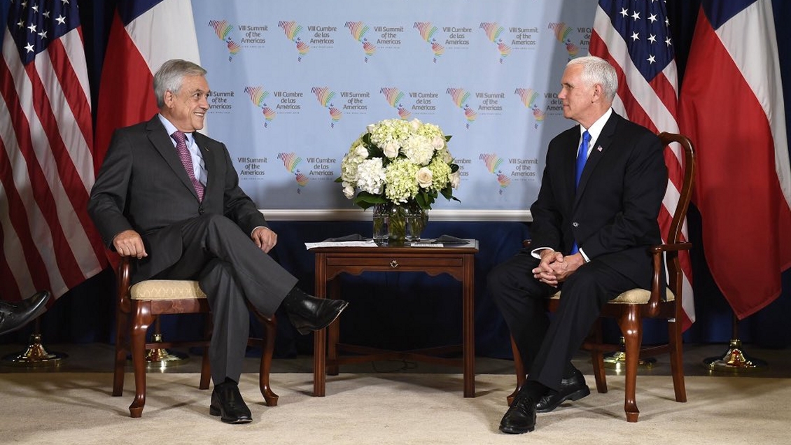 Mike Pence agradeció al Presidente Piñera apoyo tras ataque a Siria