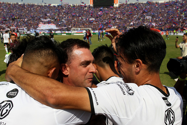 La burla a la U que apareció en el camarín de Colo Colo