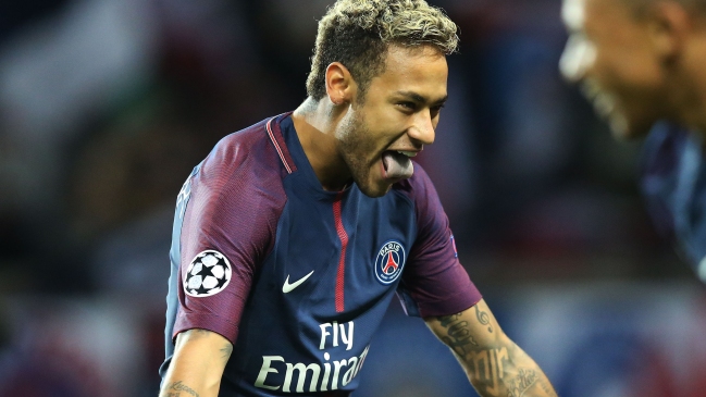 Campeón mundial en Francia 1998 atacó a Neymar por ausencia en título de PSG