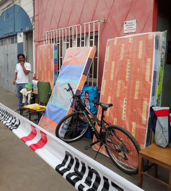 Damnificados de incendio en el centro de Iquique denuncian abandono de las autoridades