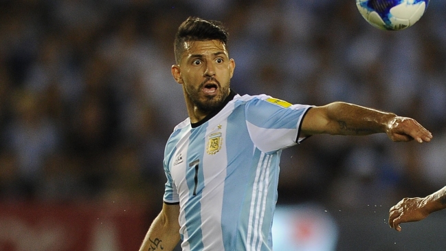 Sergio Agüero confirmó que se sometió a una operación de rodilla