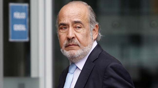 Fraude en Carabineros: Tribunal rechazó prisión preventiva para ex jefe de finanzas