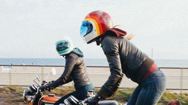 Ser popular en redes puede ayudarte a no pagar un parte