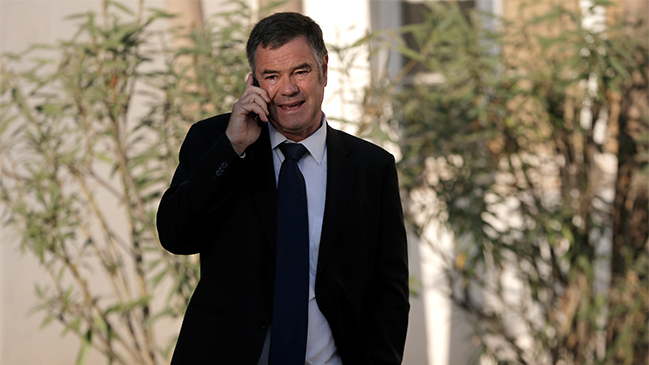 La dura crítica de Ossandón: El ministro Varela resultó el 