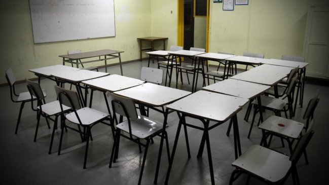 CNED aprobó impartir Filosofía a estudiantes de Tercero y Cuarto Medio