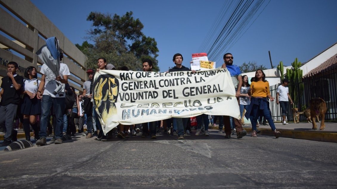 Marcha estudiantil convocó a más de 2.000 personas en Copiapó