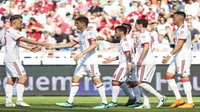 Hannover de Miiko Albornoz cayó ante un arrollador Bayern Munich