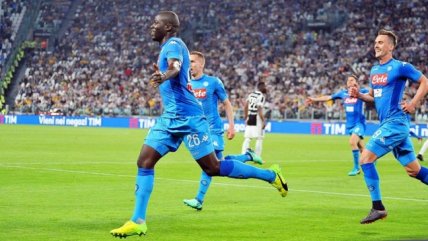 Relator italiano enloqueció con el gol en el último minuto de Napoli ante Juventus