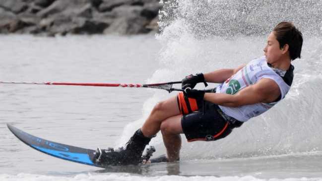 Chile obtuvo ocho medallas en primera jornada del Latinoamericano de Esquí Náutico