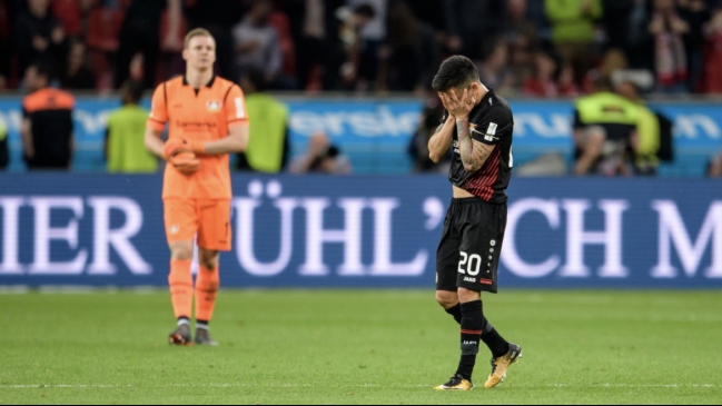 Charles Aránguiz estuvo presente en derrota de Bayer Leverkusen ante Stuttgart
