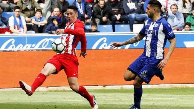 Atlético de Madrid superó a un combativo Alavés de Guillermo Maripán