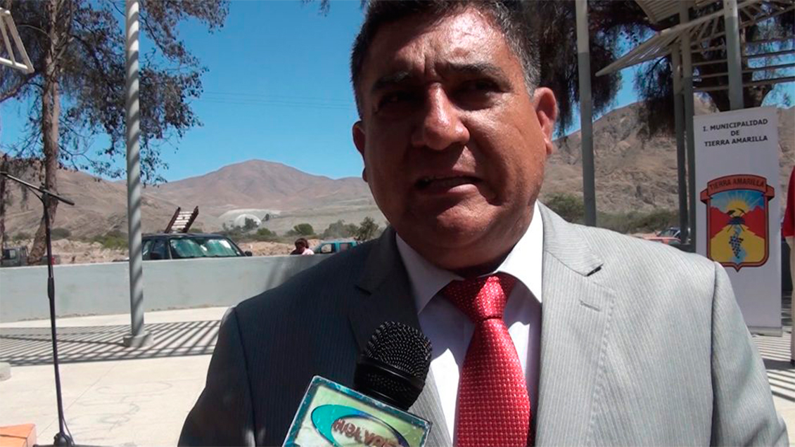 Suspendido alcalde de Tierra Amarilla quedó en prisión preventiva por fraude al fisco