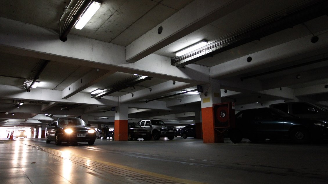 Se reactiva la discusión de los cobros en los estacionamientos