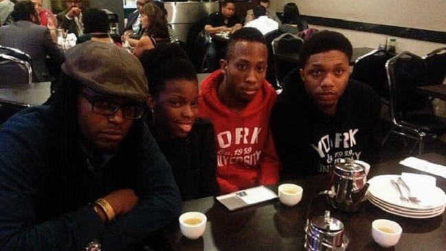 Solo por ser negros: Restaurante exigió que clientes pagaran antes de servirles