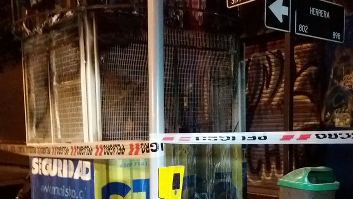 Sujetos quemaron caseta de seguridad en Barrio Yungay