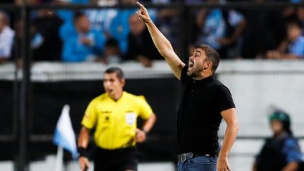   Eduardo Coudet pidió que apagaran un televisor que transmitía partido de River Plate 