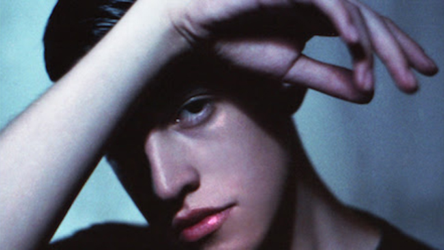 Francisco Victoria estrena “Prenda”, su álbum debut