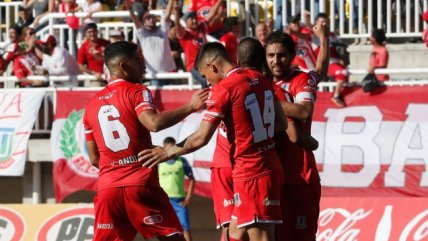 Mariano Barbieri abrió la cuenta para Unión La Calera ante Audax Italiano