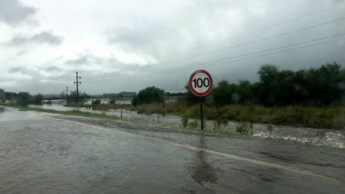 Intensas lluvias en el centro de Argentina dejan un muerto
