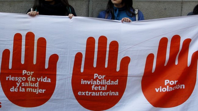 Menores de edad son casi la mitad de las mujeres que abortaron por causal de violación