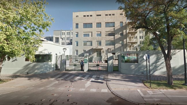 Trasladan a Santiago a carabinero herido con ácido tras partido de fútbol en Chillán