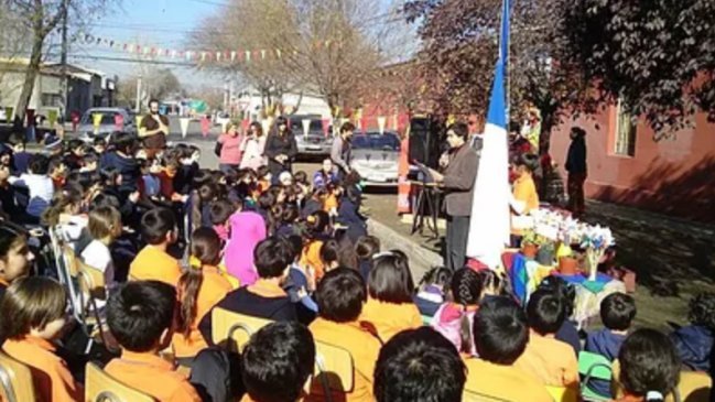 Delincuentes desvalijaron una escuela básica de Quinta Normal