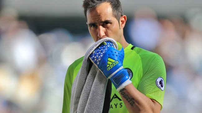Prensa inglesa criticó duramente el retorno de Claudio Bravo